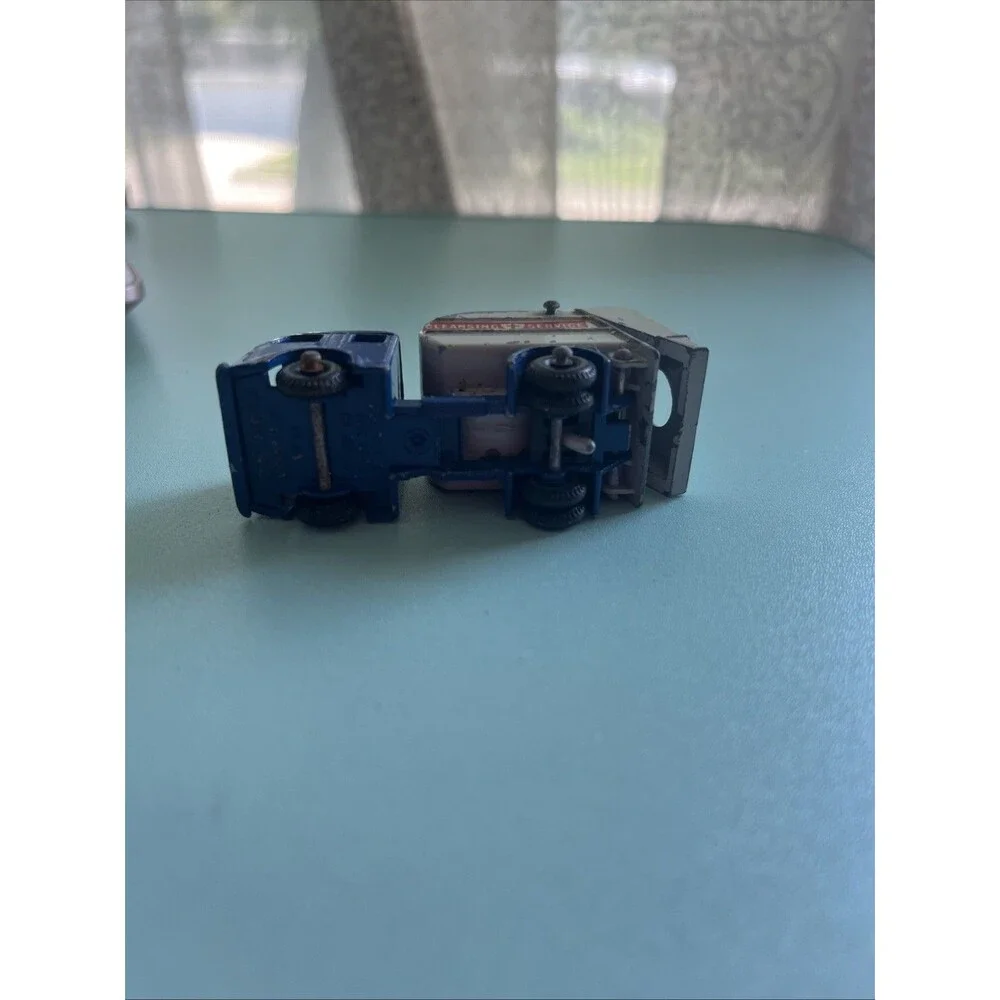 Vintage Lesney Matchbox No.15 Tippax Refuse Collector Blue Die Cast 1:64